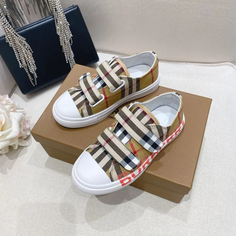 BURBERRY SHOES Lightweight 30303