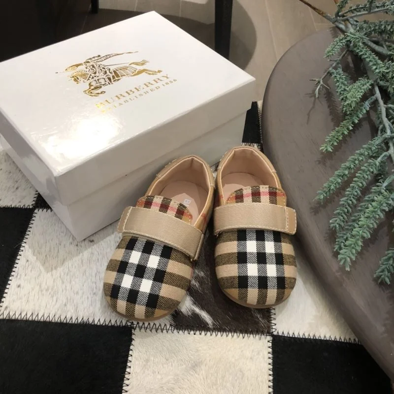 BURBERRY SHOES TopPick 30281