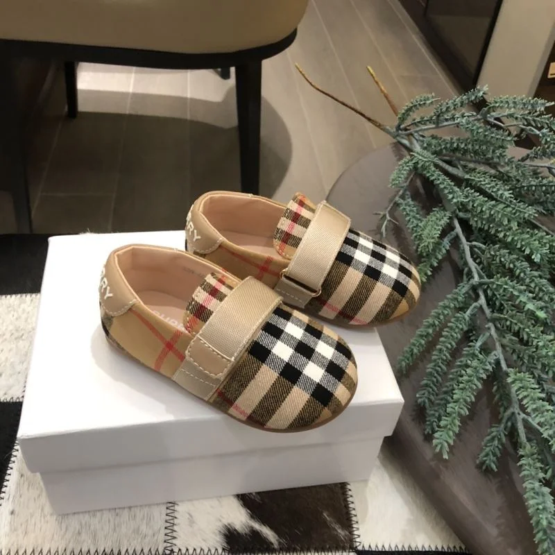 BURBERRY SHOES TopPick 30281