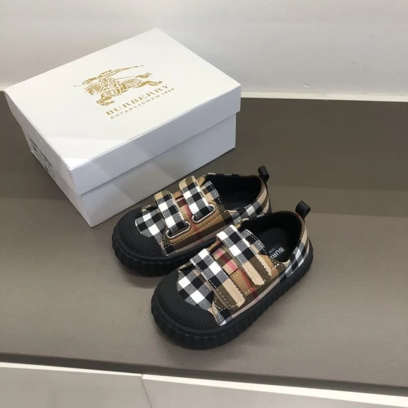 BURBERRY SHOES Functional 30274