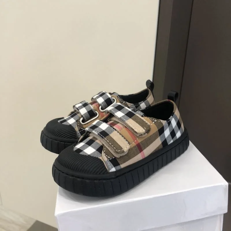 BURBERRY SHOES Functional 30274