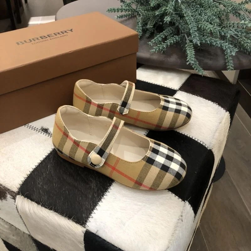 BURBERRY SHOES WaterResistant 30280