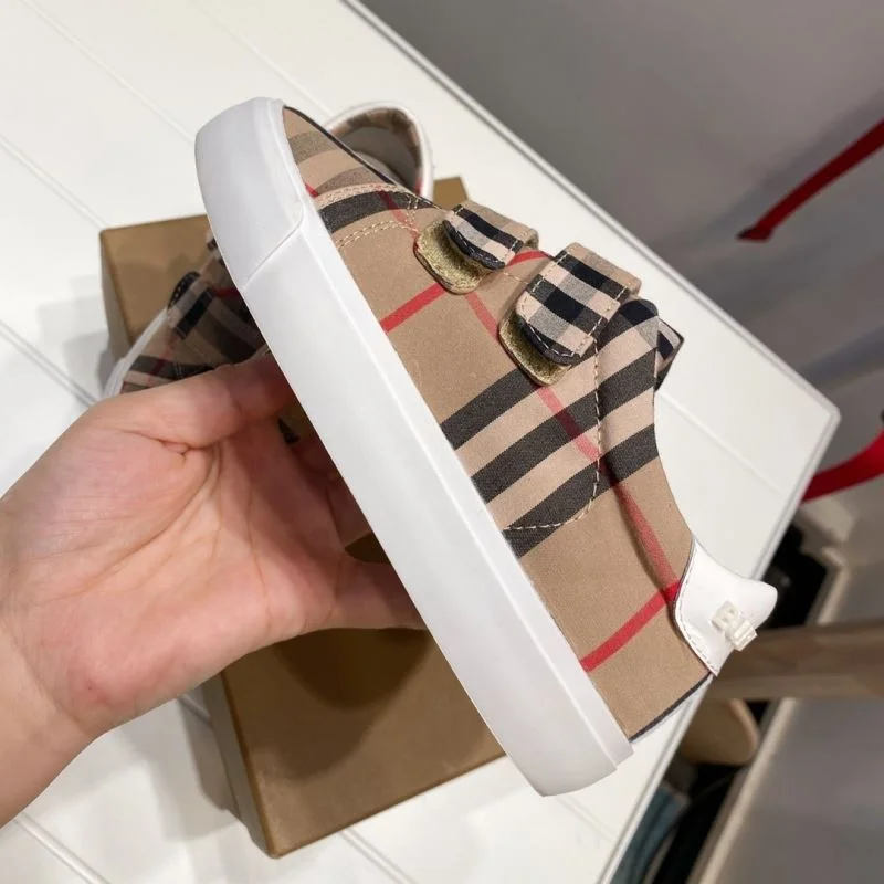 BURBERRY SHOES ZipUp 30291