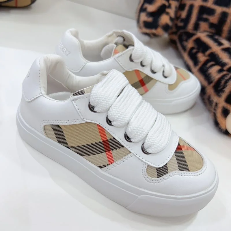 Timeless BURBERRY SHOES 30091