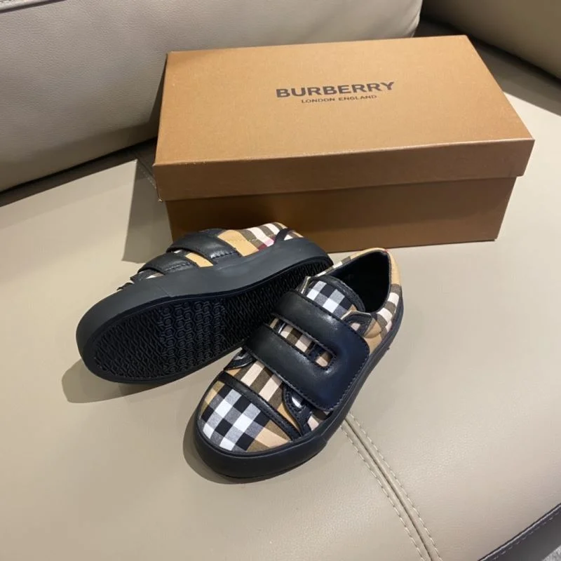 BURBERRY SHOES FastDry 30087