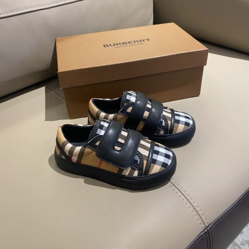 BURBERRY SHOES FastDry 30087