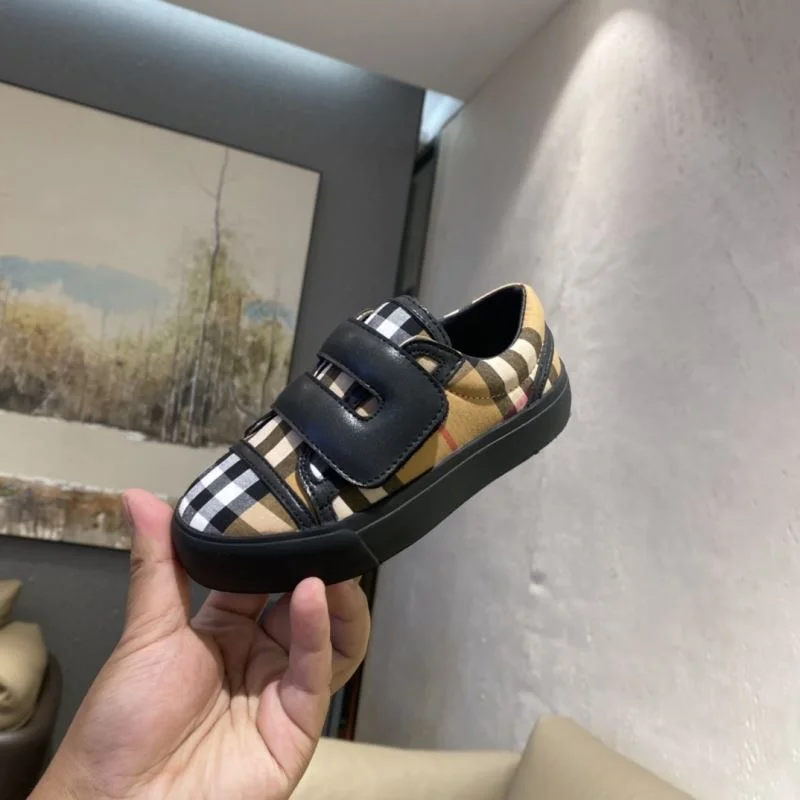 BURBERRY SHOES FastDry 30087