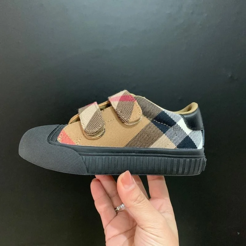 BURBERRY SHOES FreshLook 28875