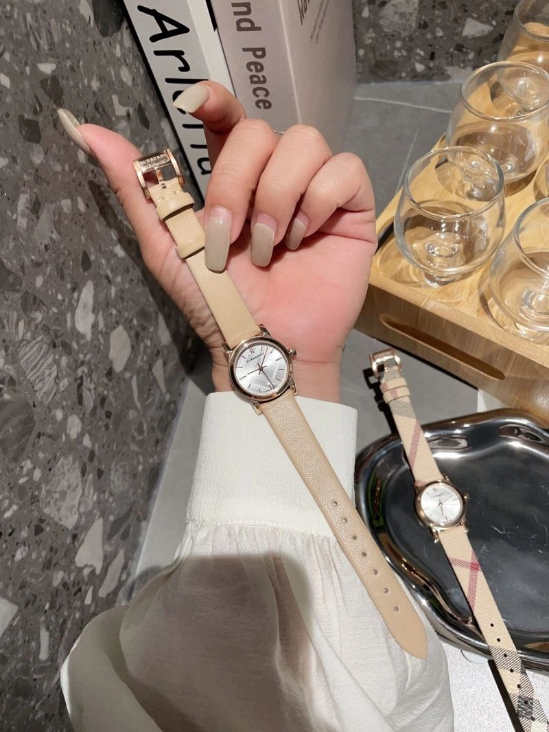 BURBERRY Watches Bold 178137