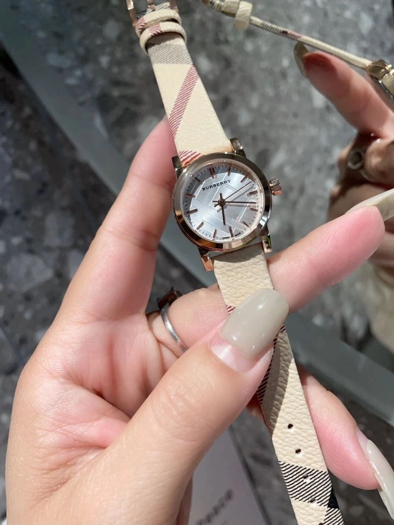 BURBERRY Watches Bold 178137
