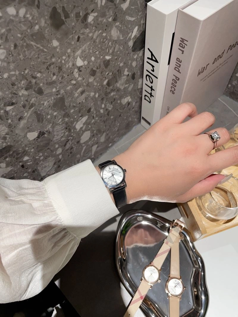 Youthful BURBERRY Watches 178151
