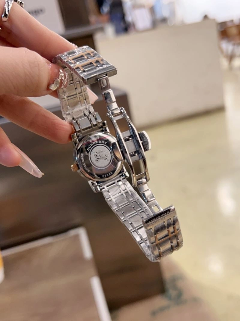 BURBERRY Watches GoodFit 178133