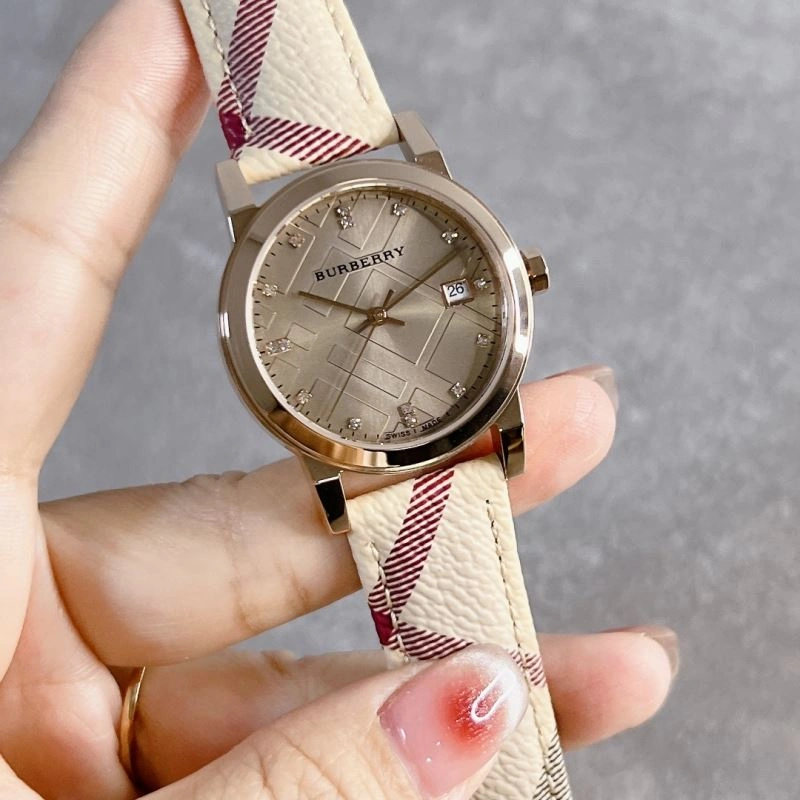 TimelessDesign BURBERRY Watches 178131