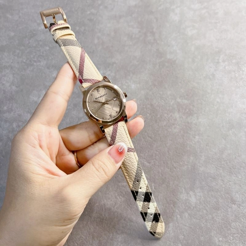 TimelessDesign BURBERRY Watches 178131