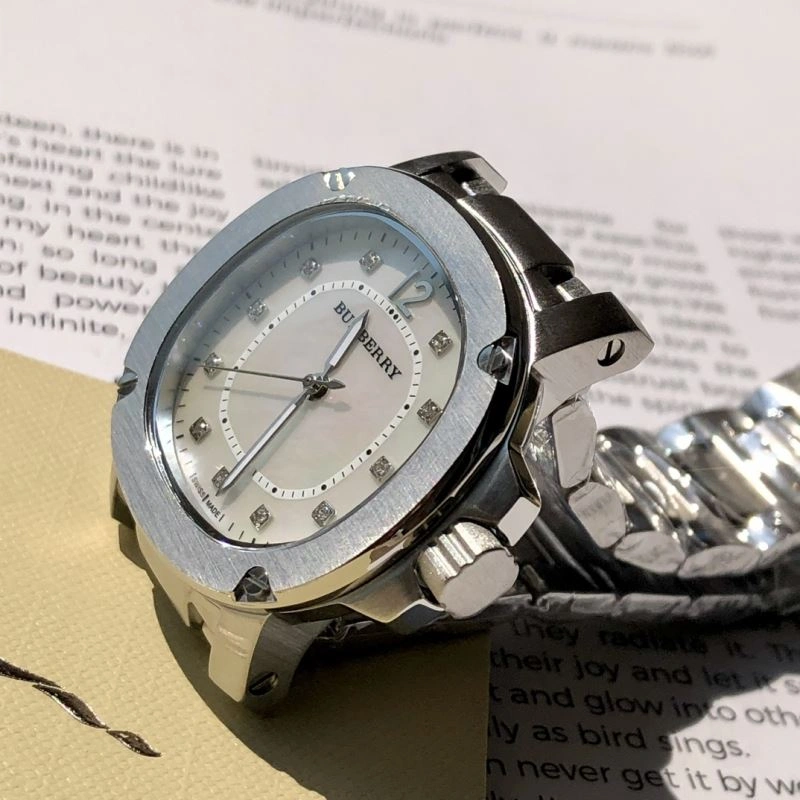 FashionForward BURBERRY Watches 178128