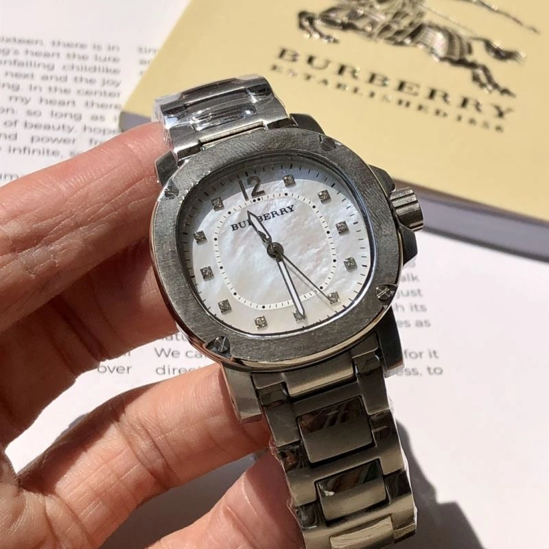 FashionForward BURBERRY Watches 178128
