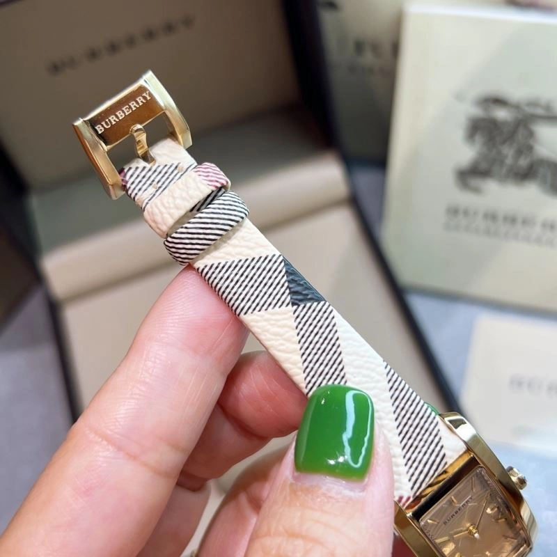 Chic BURBERRY Watches 178123