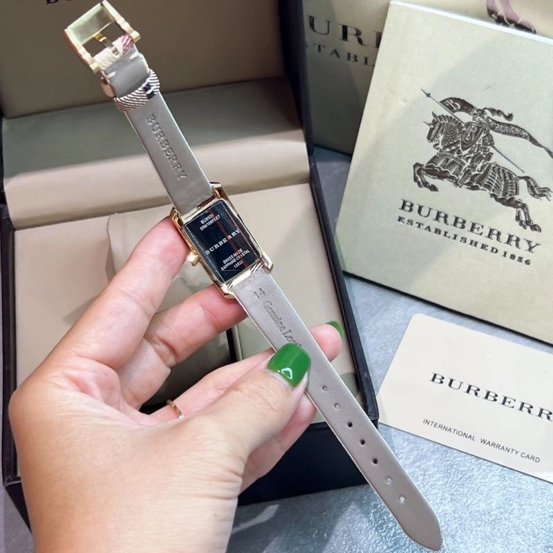 Chic BURBERRY Watches 178123