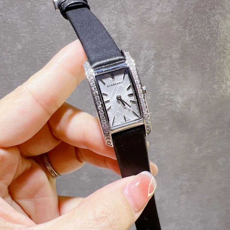 BURBERRY Watches Breathable 178114
