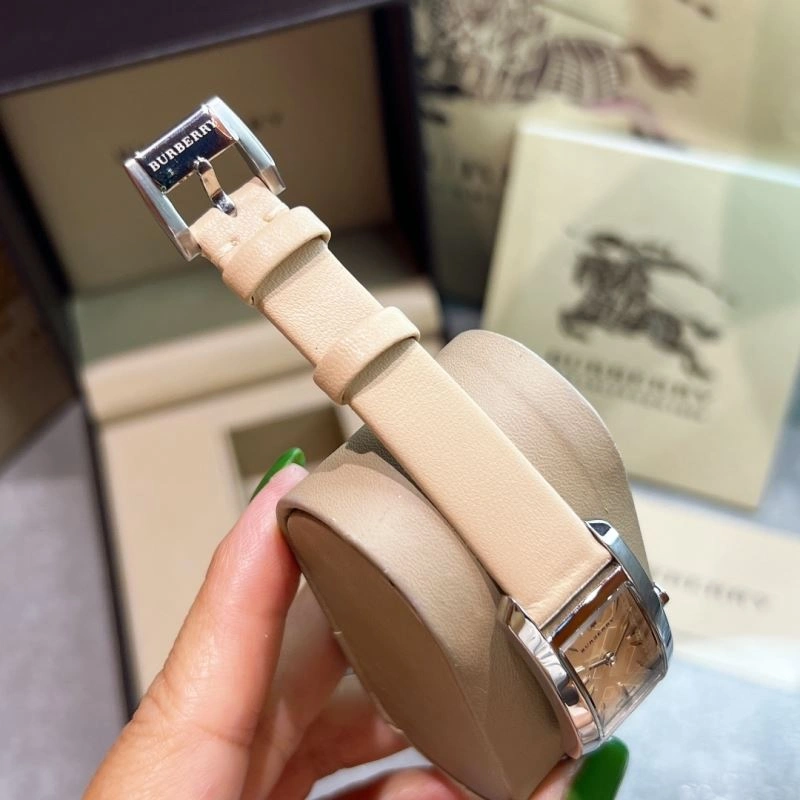 BURBERRY Watches Lightweight 178150