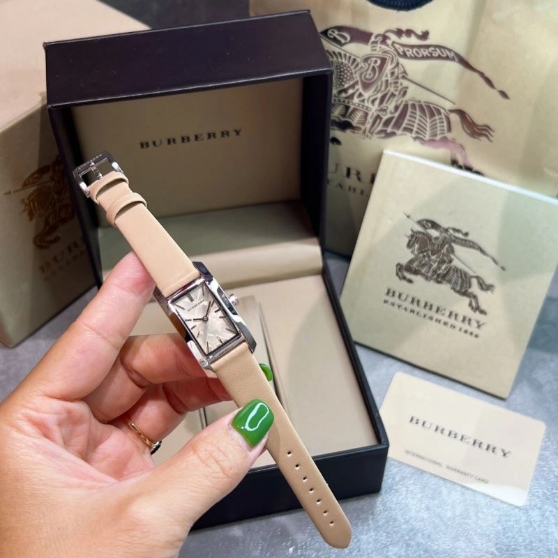 BURBERRY Watches Lightweight 178150
