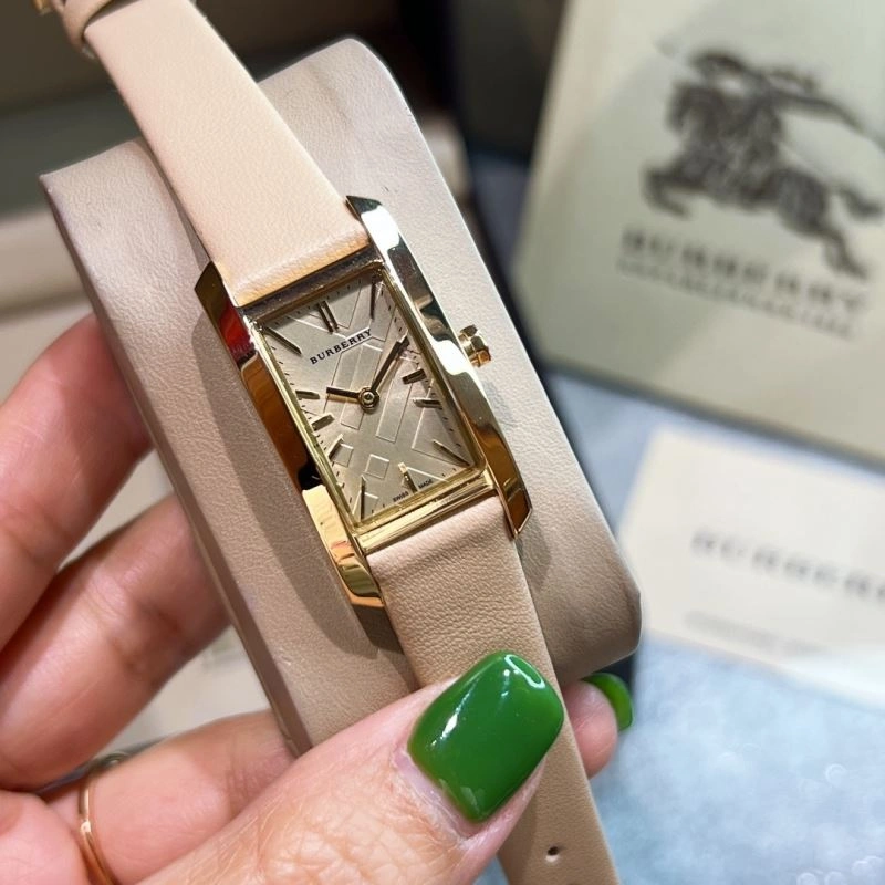 BURBERRY Watches EyeCatching 178134