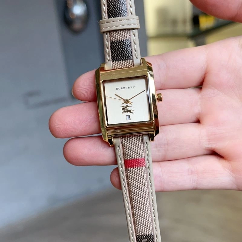 BURBERRY Watches Compact 178161