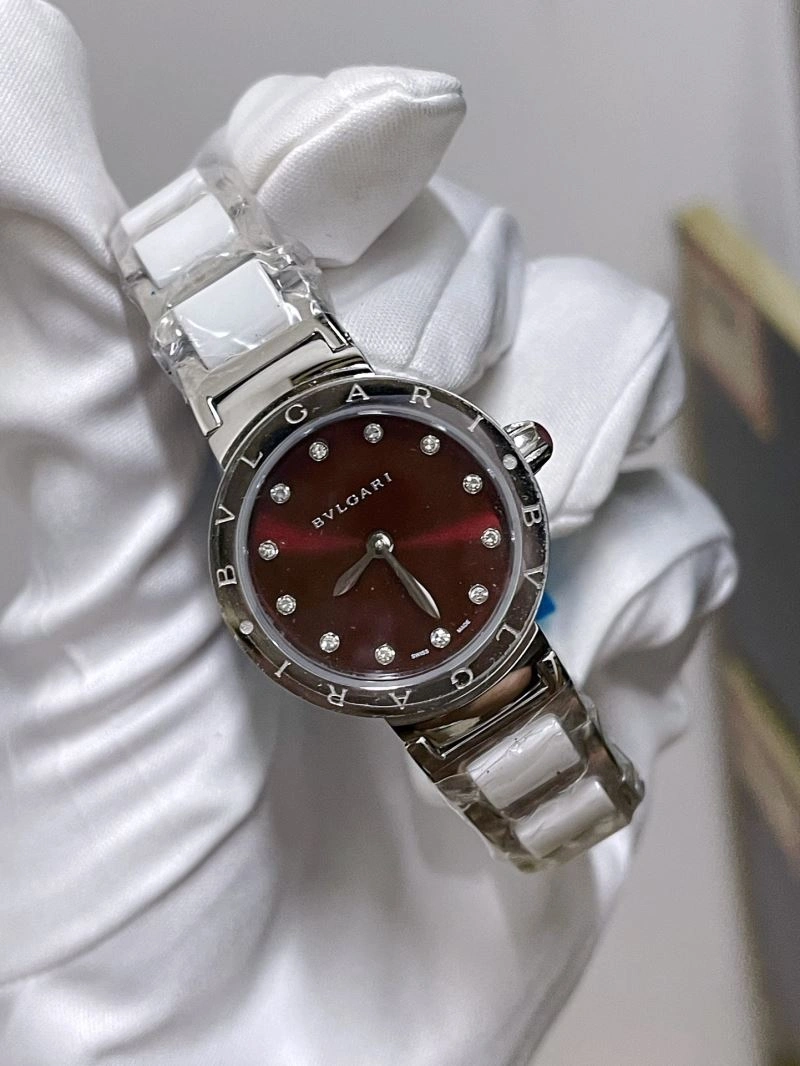 Flexible BVLGARI Watches 178424
