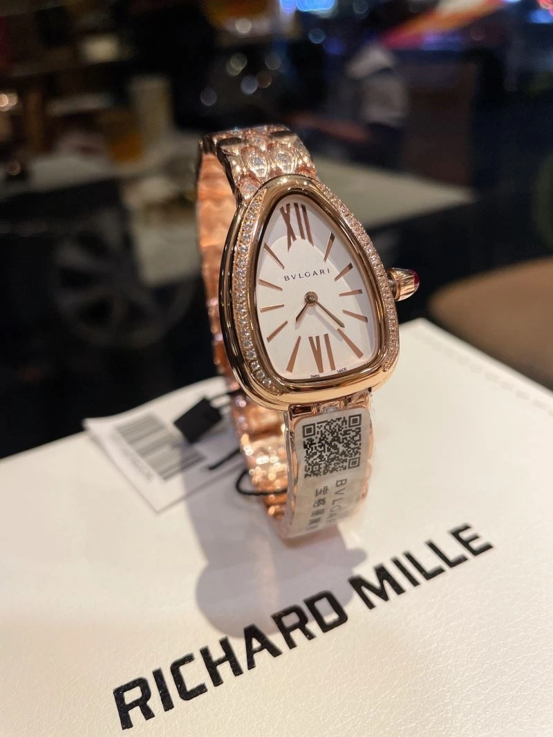 BVLGARI Watches TravelReady 178400