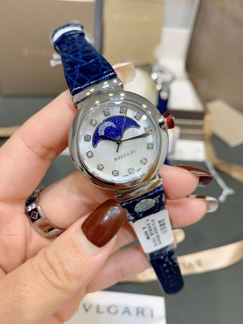 Versatile BVLGARI Watches 178314