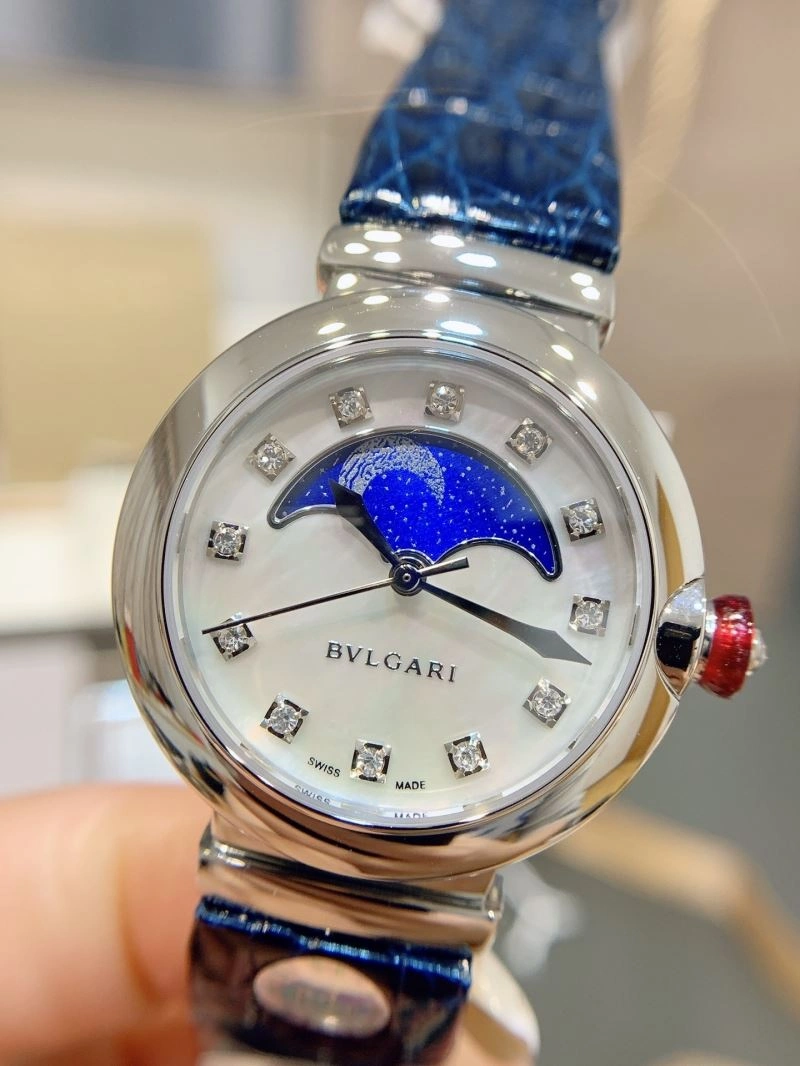 Versatile BVLGARI Watches 178314