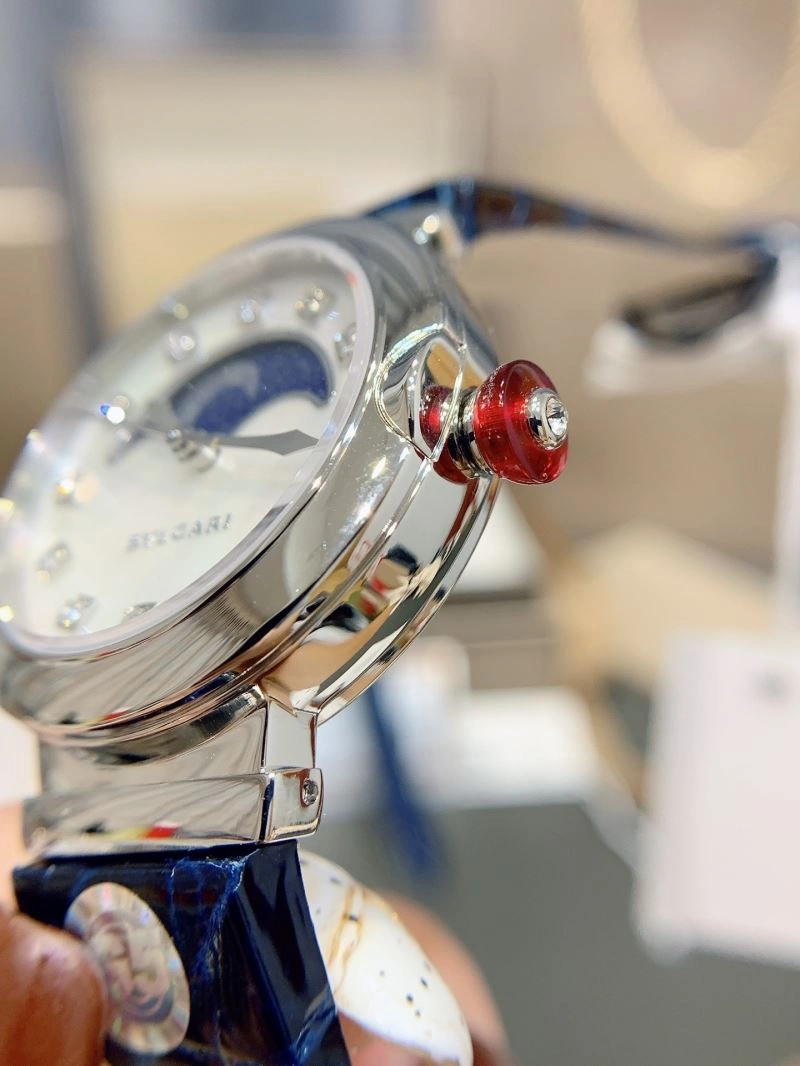 Versatile BVLGARI Watches 178314