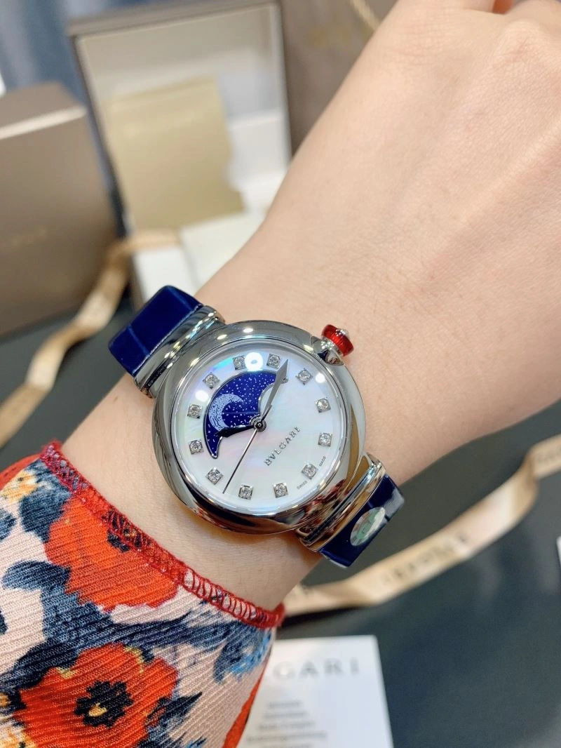 Versatile BVLGARI Watches 178314