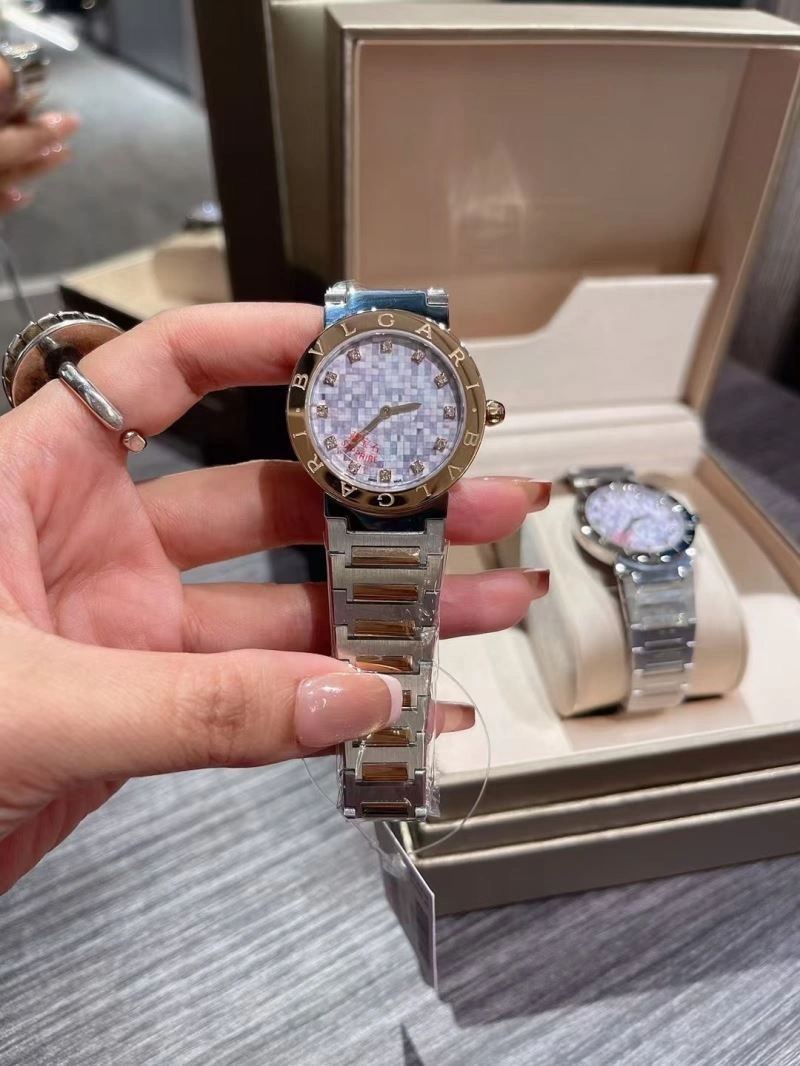 Elegant BVLGARI Watches 178252