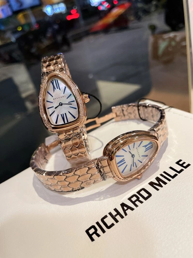 Snug BVLGARI Watches 178230
