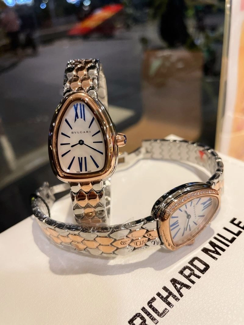 Snug BVLGARI Watches 178230