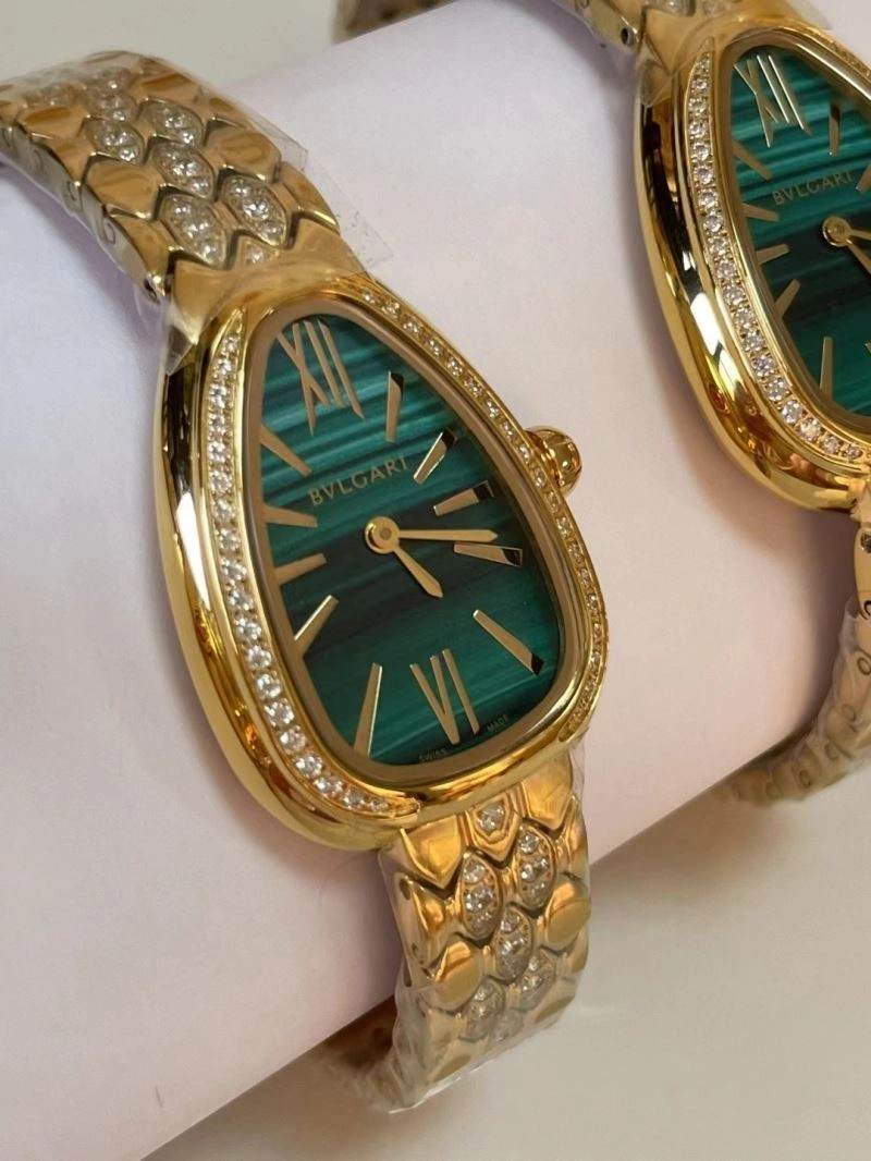 Sporty BVLGARI Watches 178236