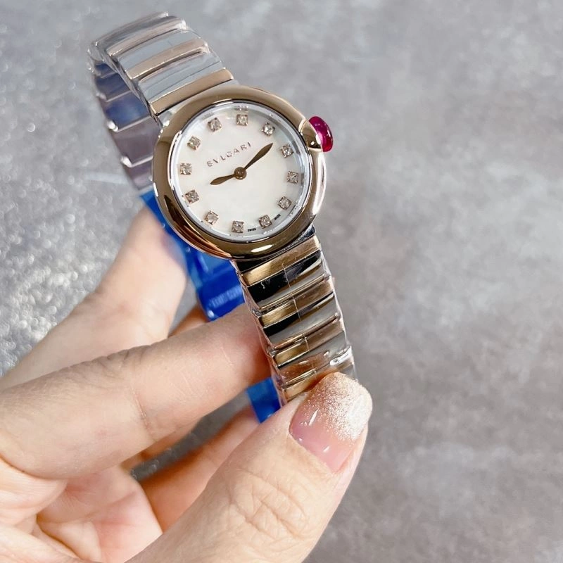 Sleek BVLGARI Watches 178220