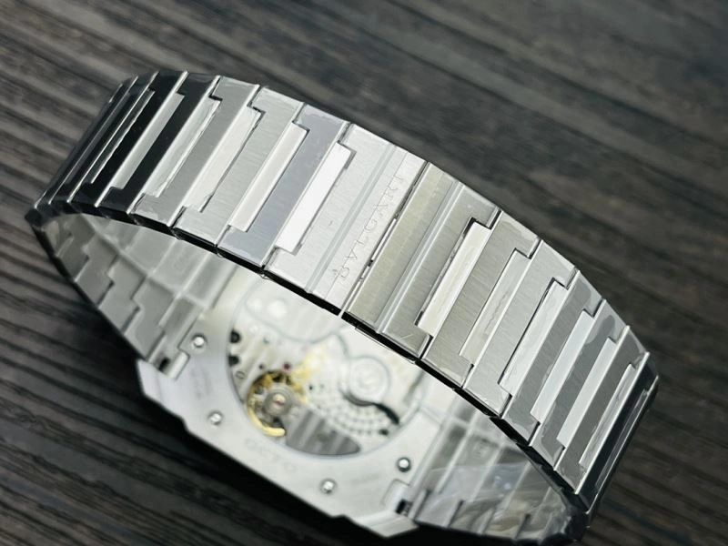 Sophisticated BVLGARI Watches 178205