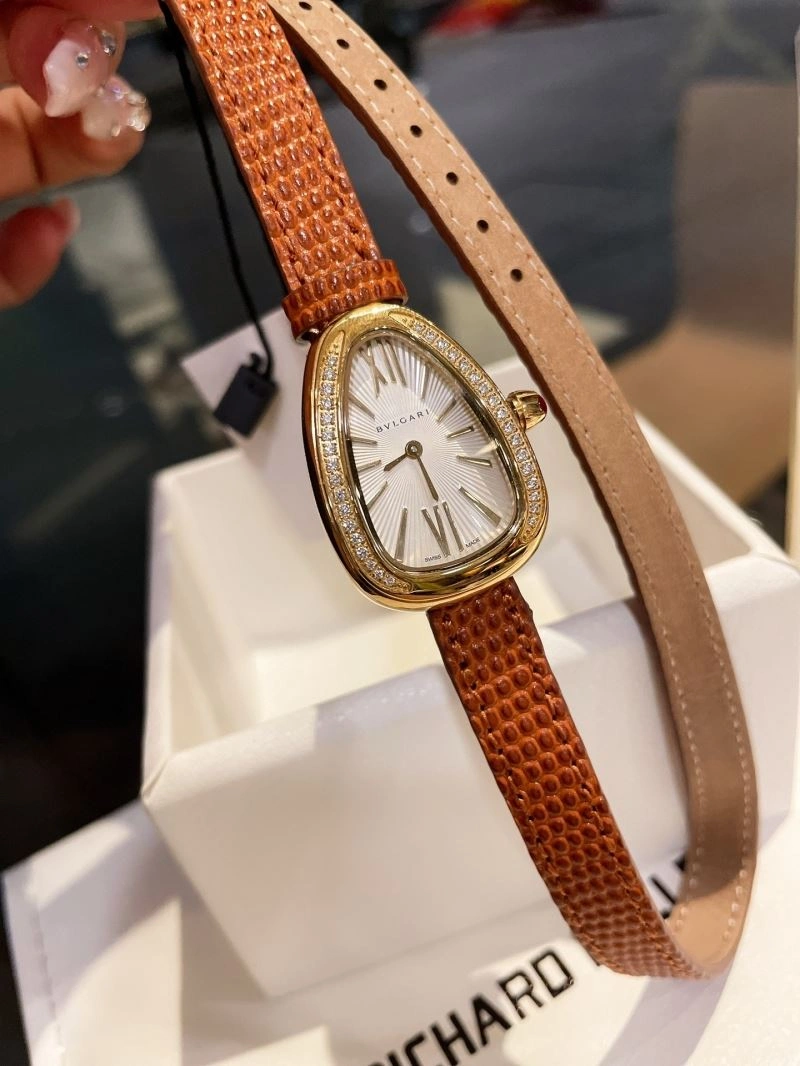 Lightweight BVLGARI Watches 178176