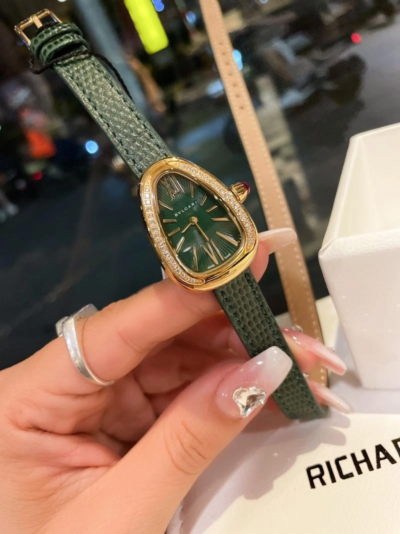 Lightweight BVLGARI Watches 178176