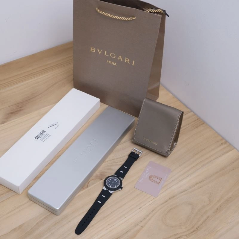 BVLGARI Watches Compact 178166