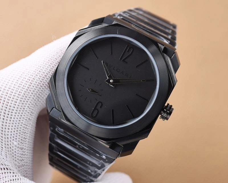 Vibrant BVLGARI Watches 178285