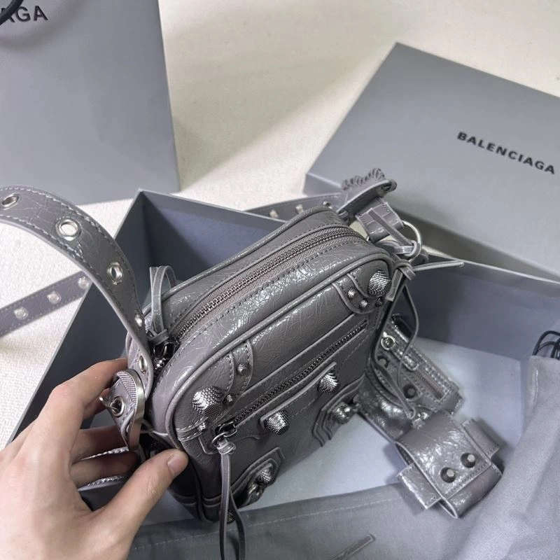 Snug Balencia Le Cagole Motorcycle Phone Bag - Gray Oily Wax Cowhide 78801