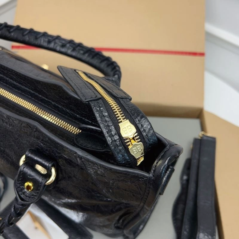 Balenciaga   Cracked Lambskin Black Tote with Pineapple Gold Studs HighPerformance 78342