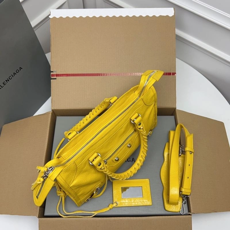 Sleek Balenciaga  Yellow Crackle Lambskin  Gold City Bag - D.Pink 78345