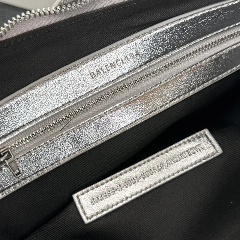 Flexible Balenciaga 2023  Calfskin Adjustable Shoulder Bag Model 78612