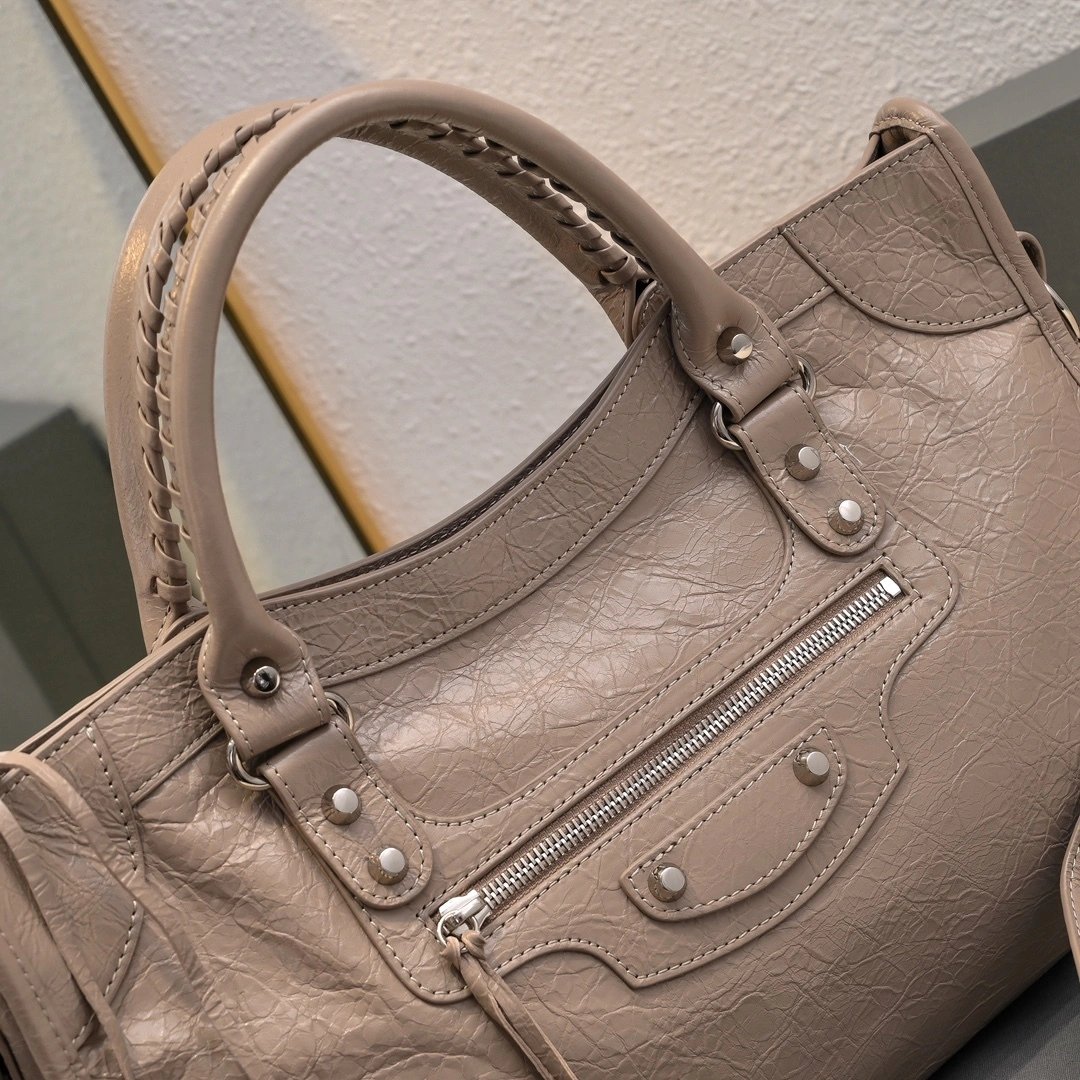 UrbanChic Balenciaga 2024  Lie City Motorcycle Bag 61045