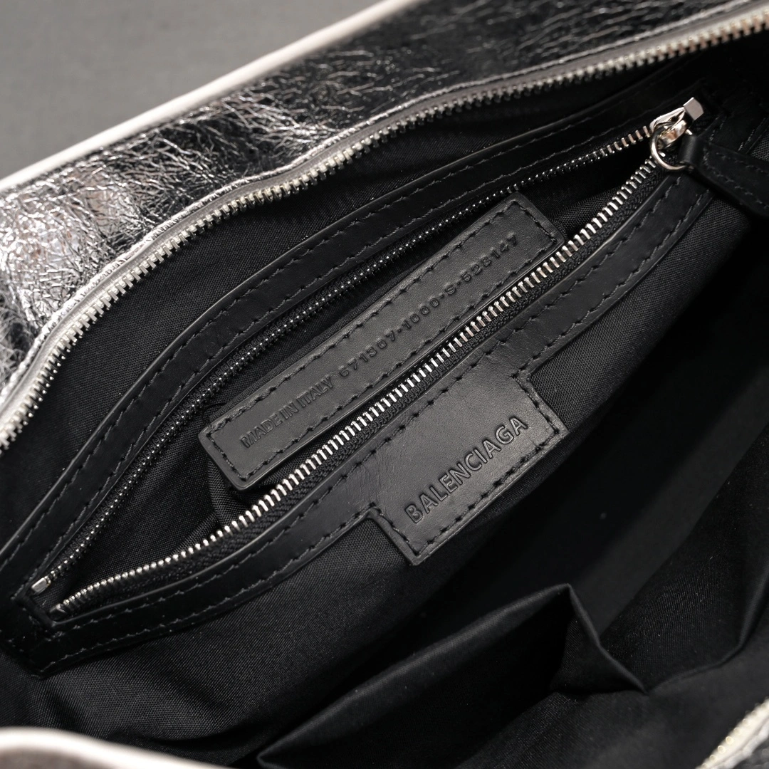 Balenciaga 2024 Lie City  Motorcycle Bag Reliable 61046