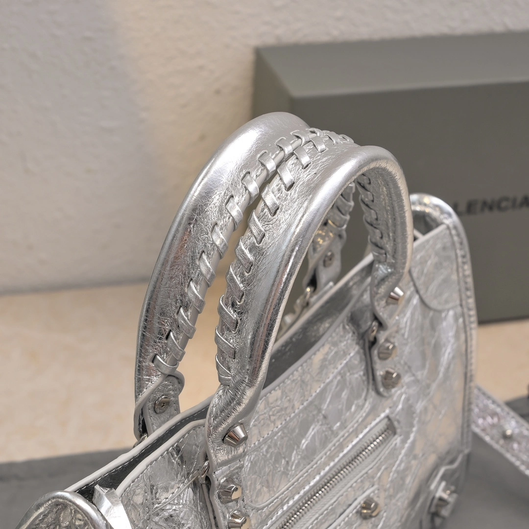 TimelessDesign Balenciaga 2024 Lie City  Motorcycle Bag 61018